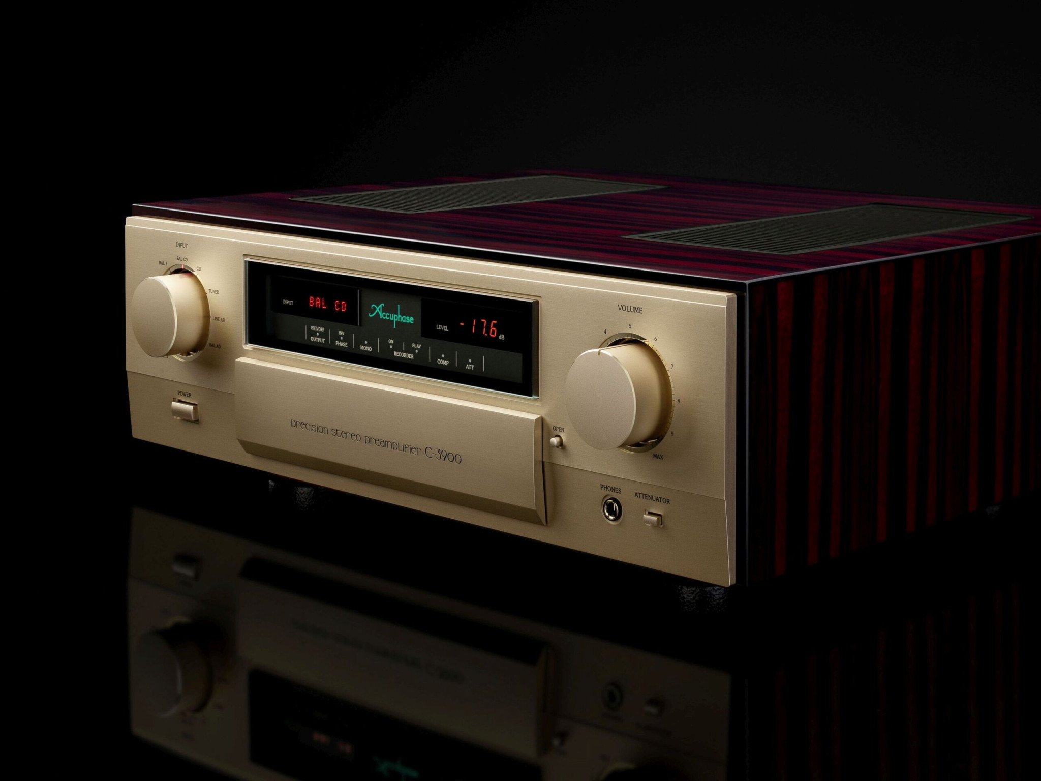 Предварительный Усилитель Accuphase C-3900