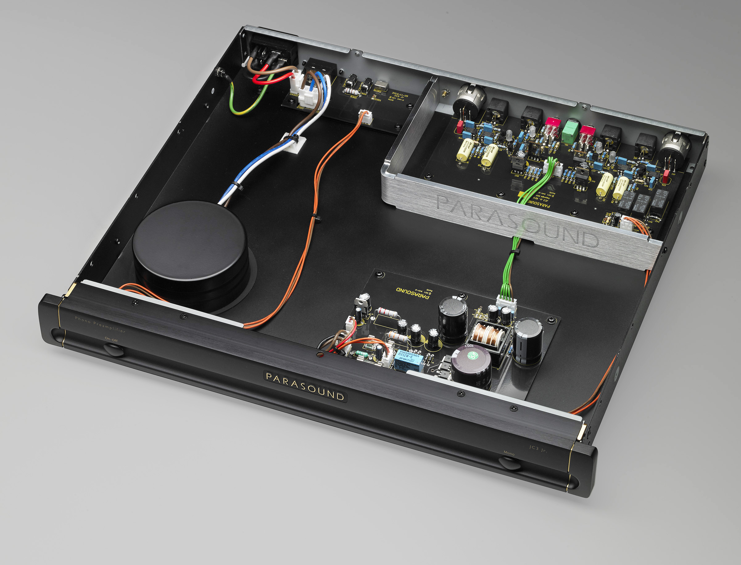 Preamplificator Phono Parasound HALO JC 3 Jr.